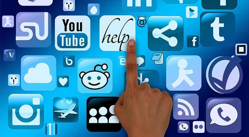 Perfiles en Facebook, Instagram y TikTok